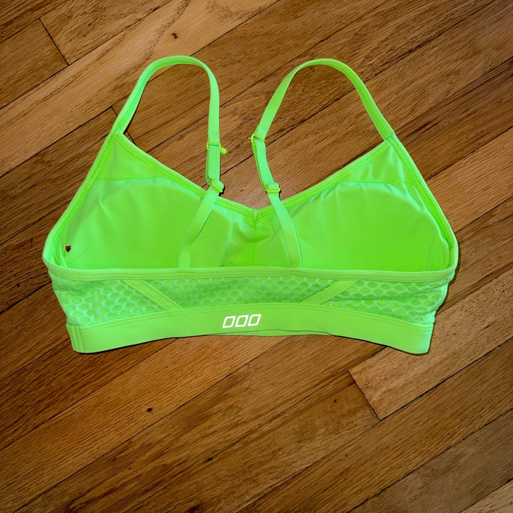 Lorna Jane Neon Green Sports Bra - Picture 3 of 5